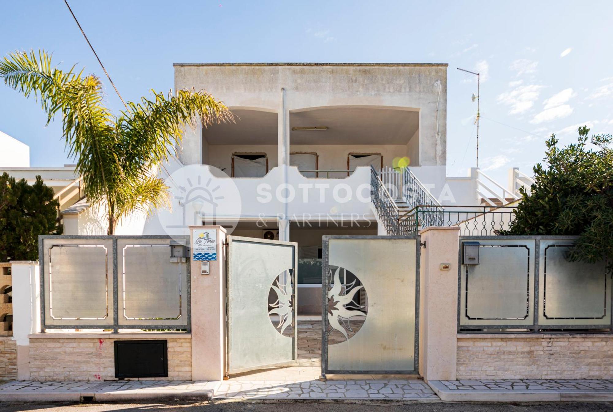 B&B La Torre Torre Lapillo Exterior photo